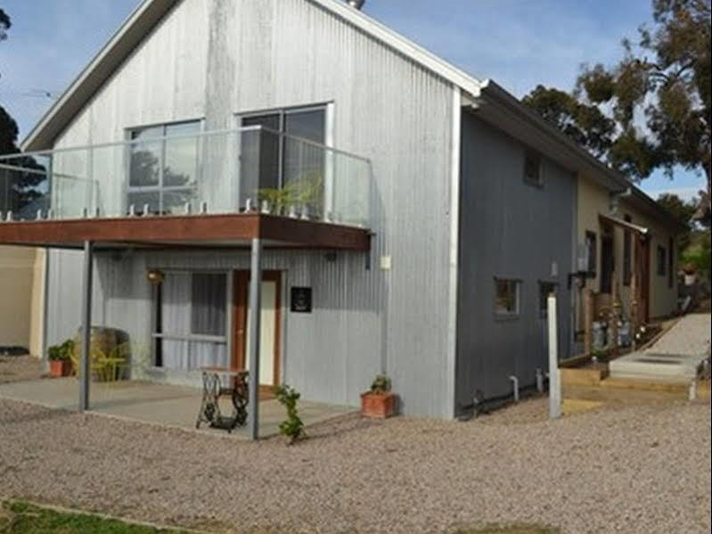 The Farm Willunga Bed & Breakfast Exterior photo